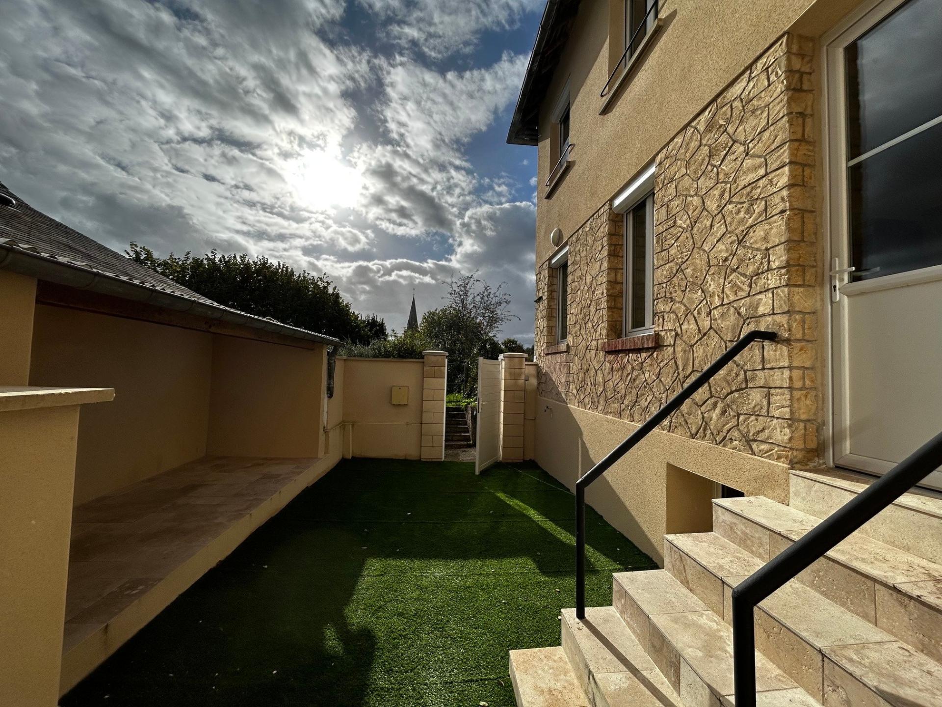Maison 4 pièces 110 m² · à Bonnebosq · 110 m² · 230 000 €