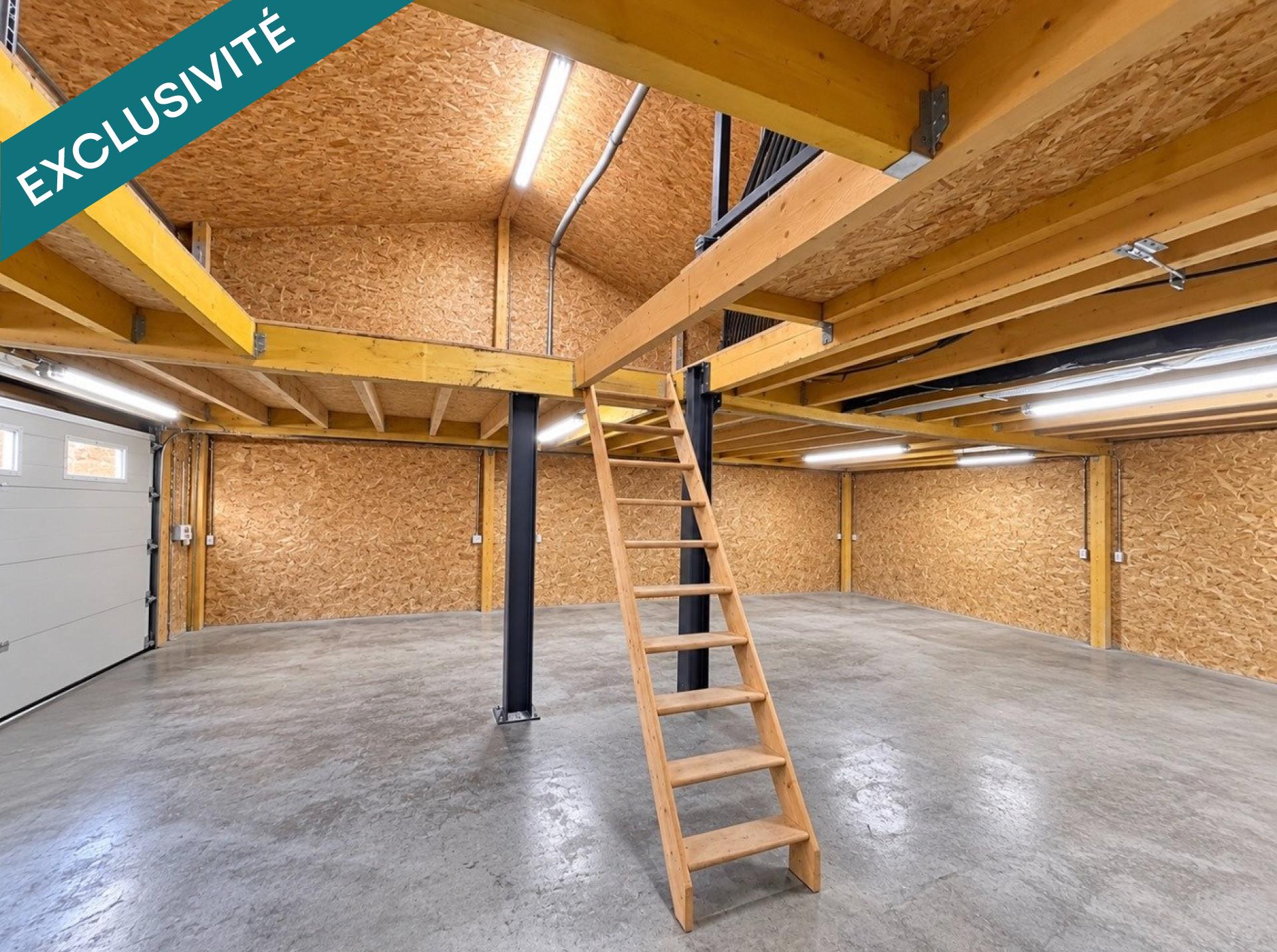 ATELIER PROFESSIONNEL DE 130 M² AVEC MEZZANINE ET BUREAU