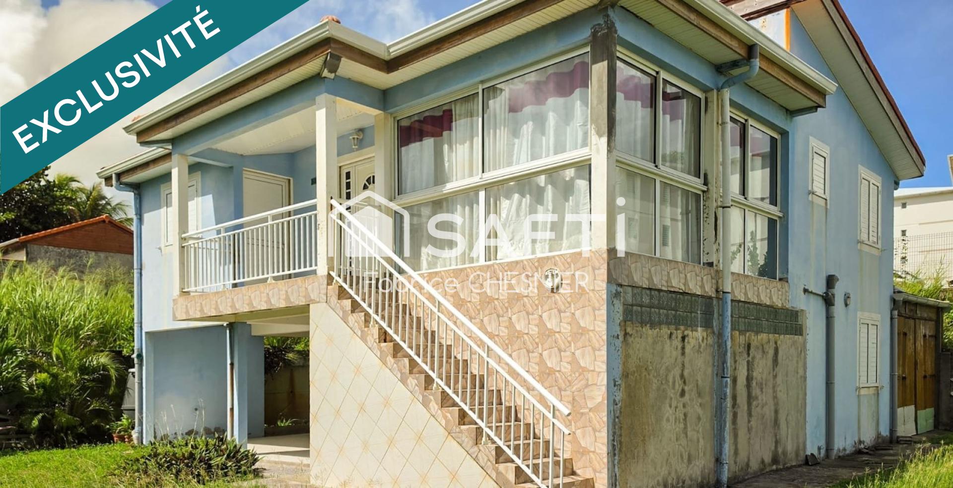 Maison avec vue mer et beau potentiel au Lorrain