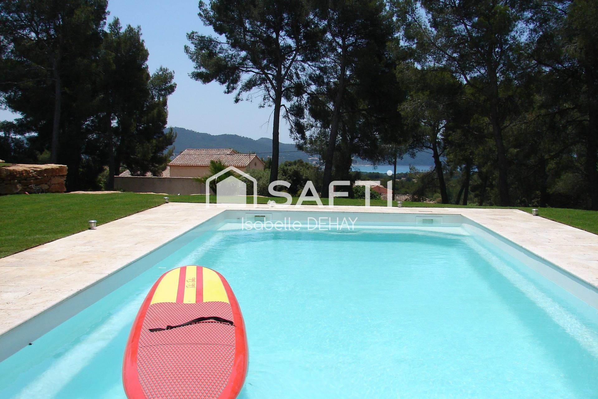 Maison 7 pièces 170 m² · à La Cadière-d'Azur · 170 m² · 1 400 000 €