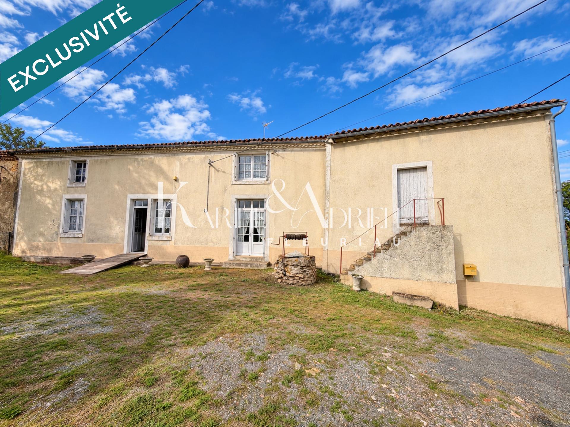 Beau potentiel pour cette maison en pierre à rénover !