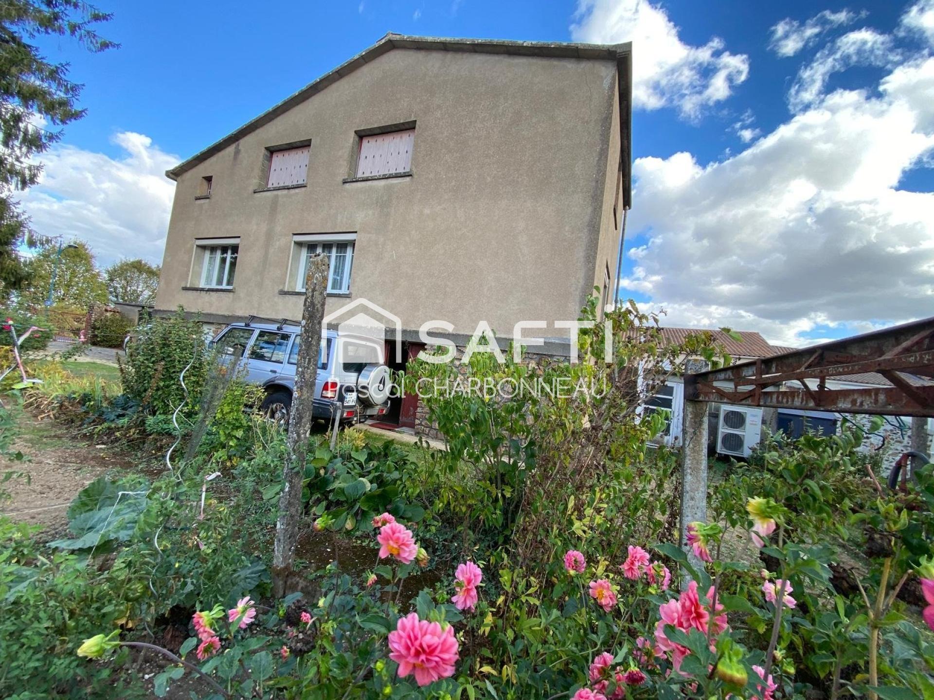 Maison Familiale ancienne avec 6 chambres et dépendances