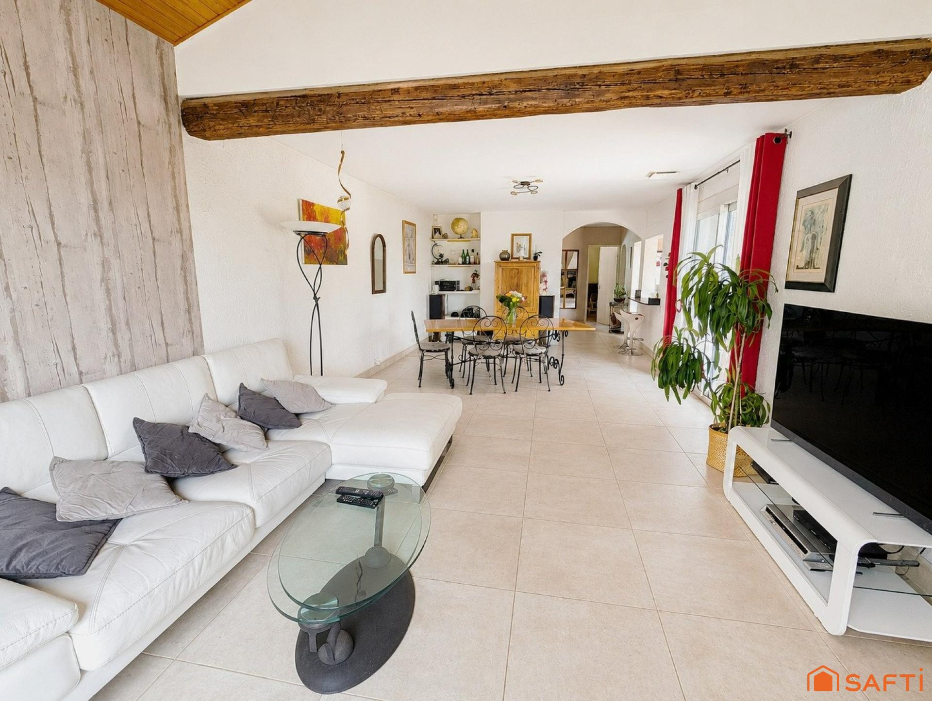 Maison 7 pièces 180 m² · à Nîmes · 180 m² · 445 000 €