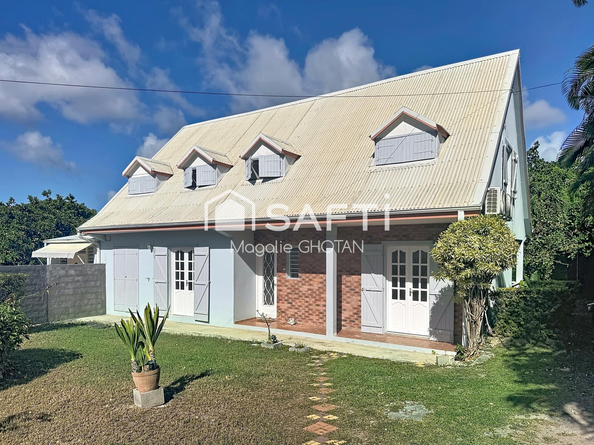 Maison 5 pièces 145 m² · à Saint-François · 145 m² · 472 500 €
