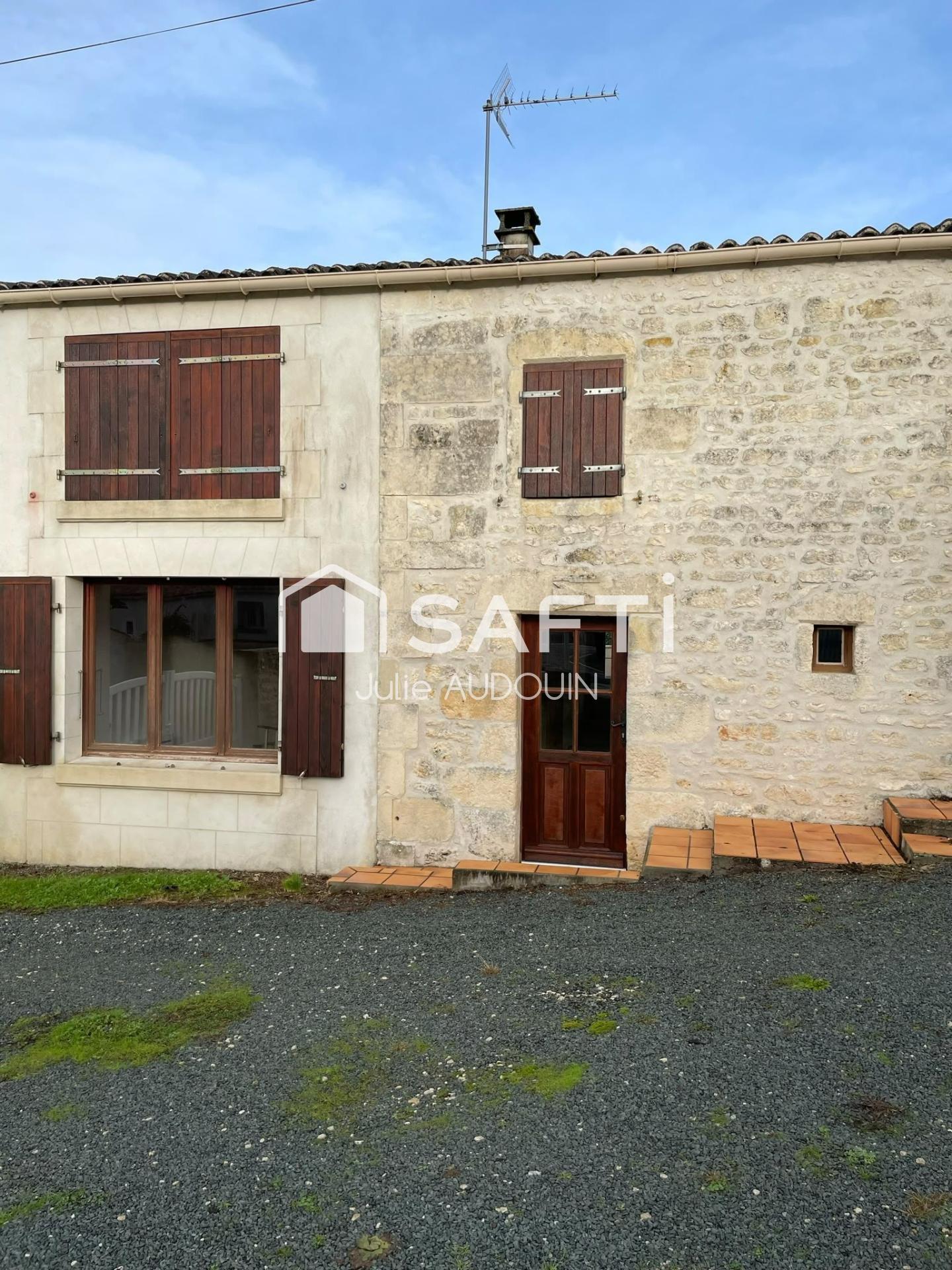 Maison 4 pièces 100 m² · au Douhet · 100 m² · 144 000 €