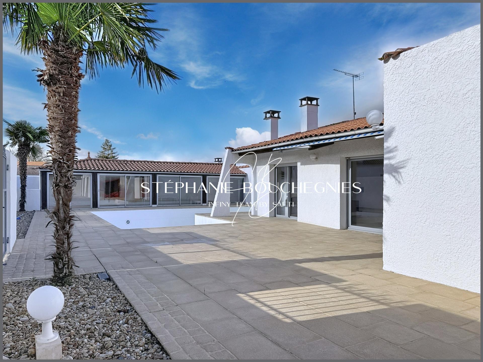Maison 6 pièces 188 m² · à Breuillet · 188 m² · 497 000 €