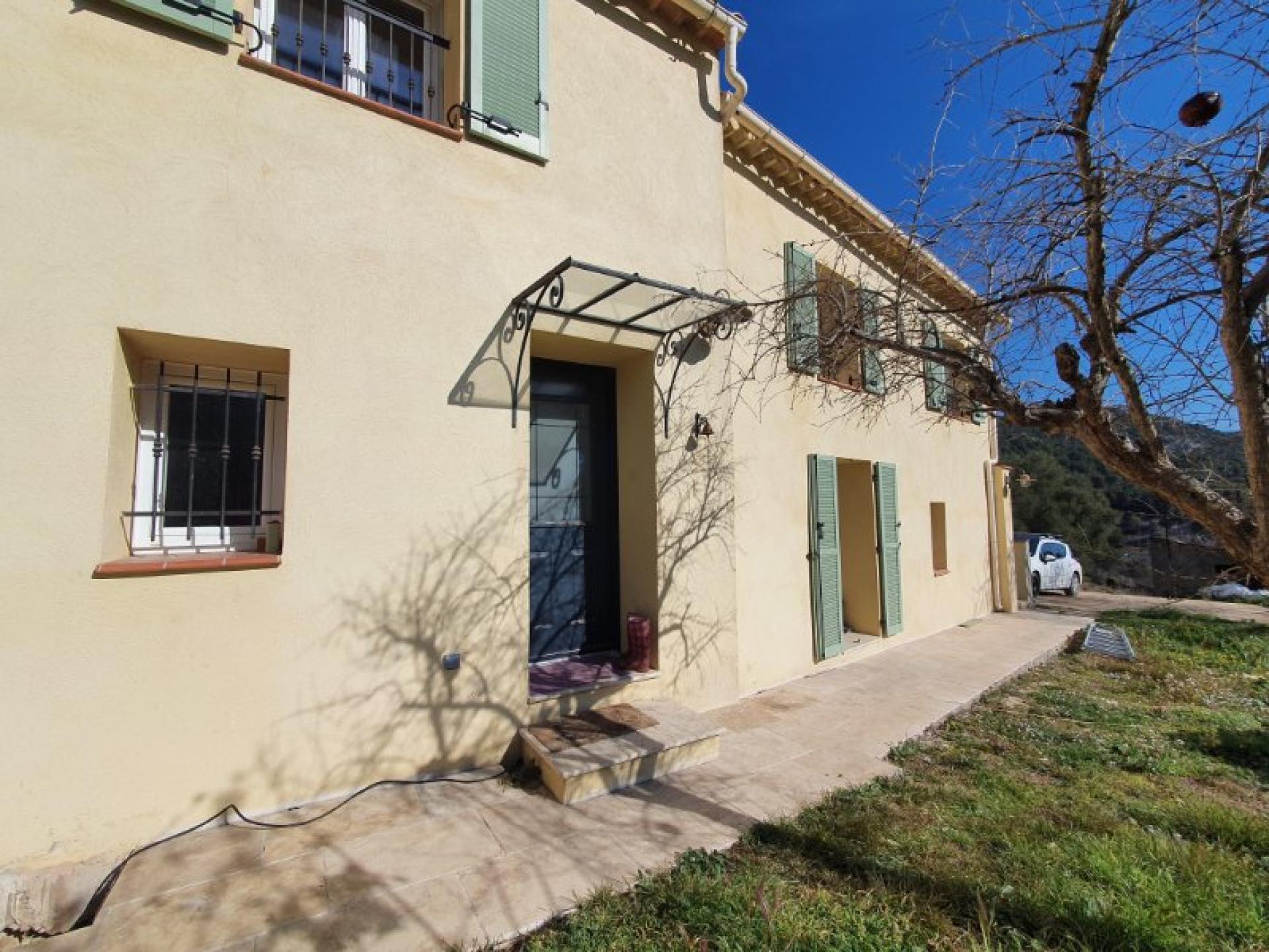 Photo 9 of the listing.