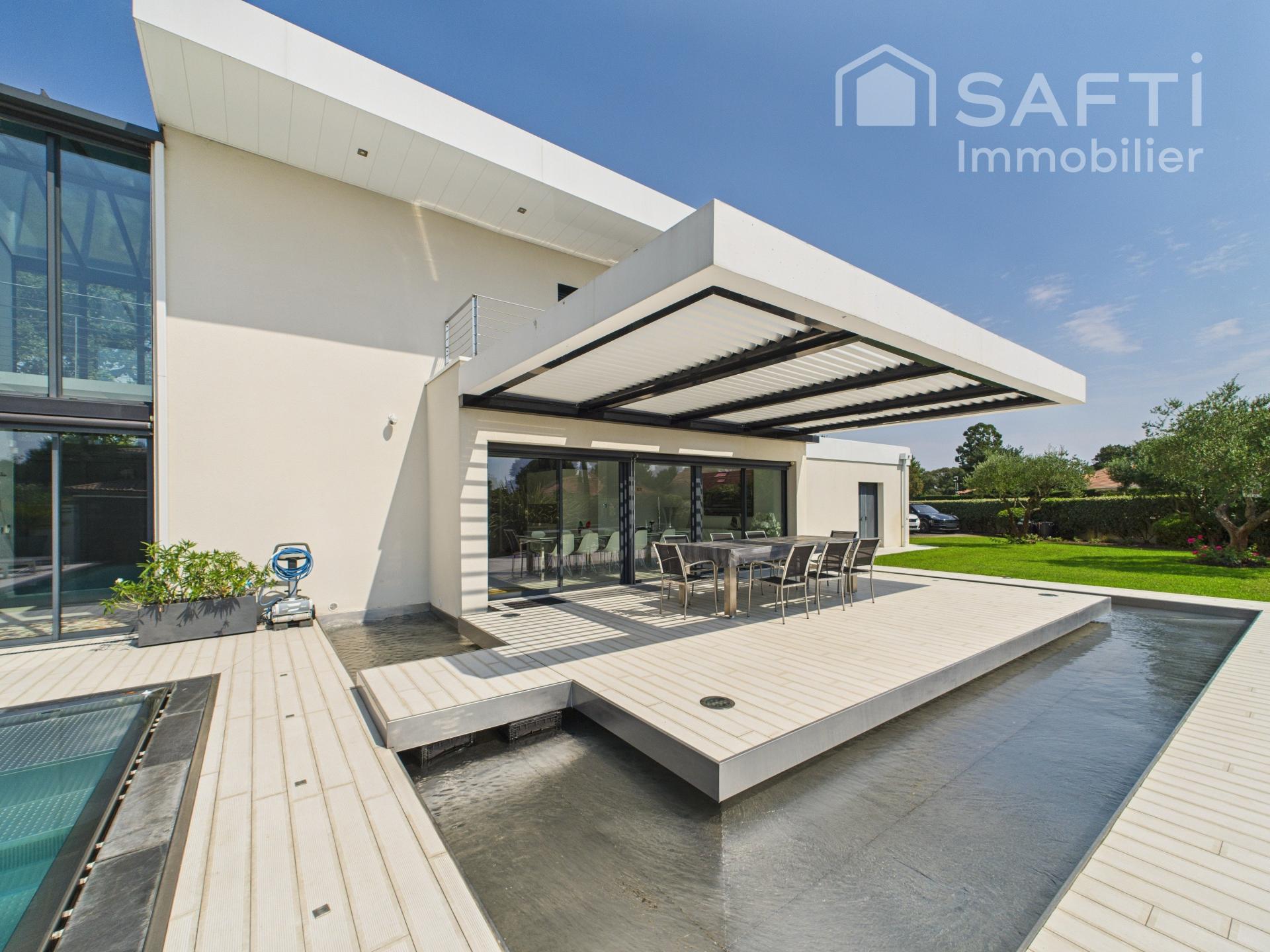 Photo 30 of the listing.