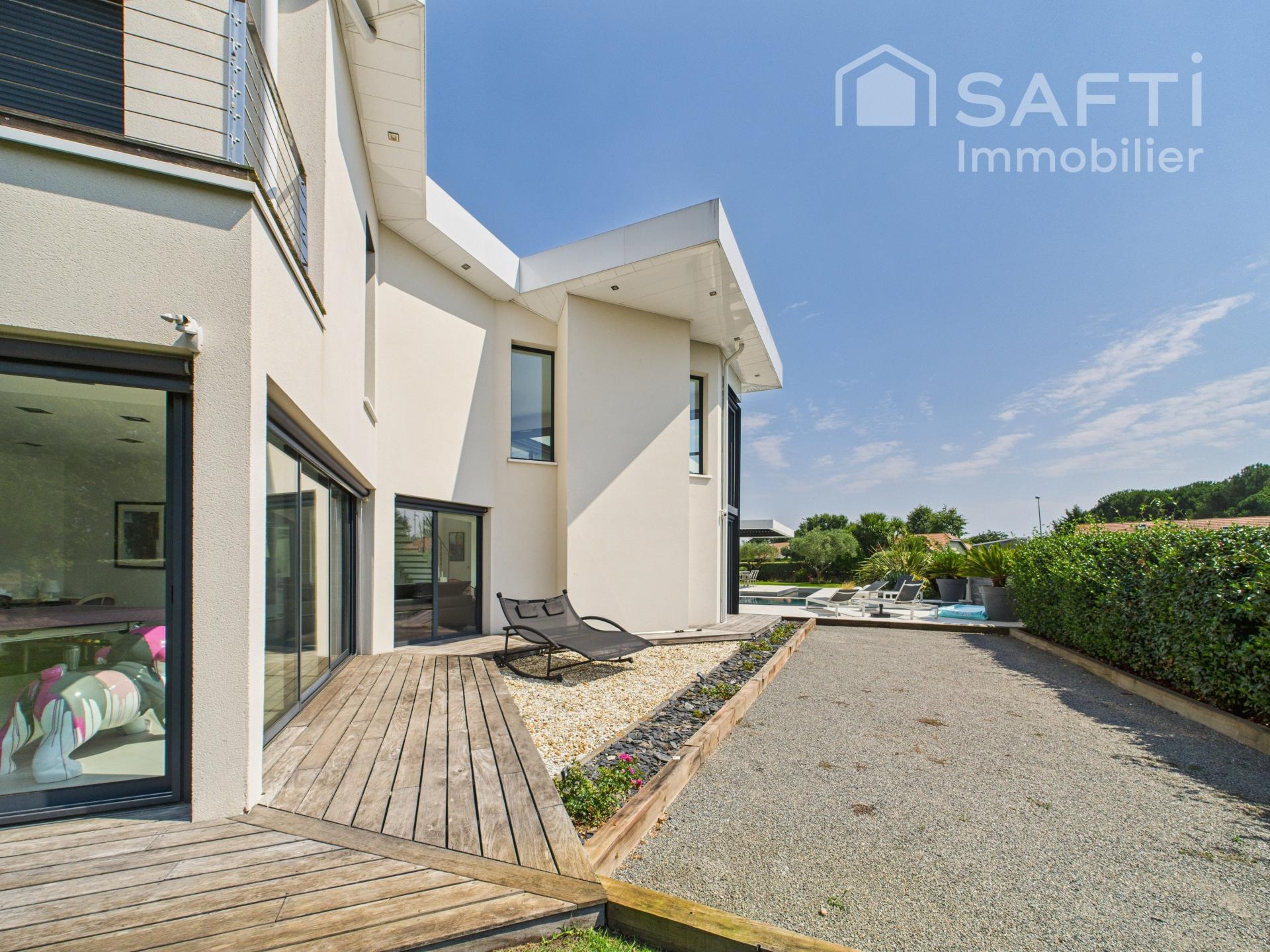 Photo 36 of the listing.