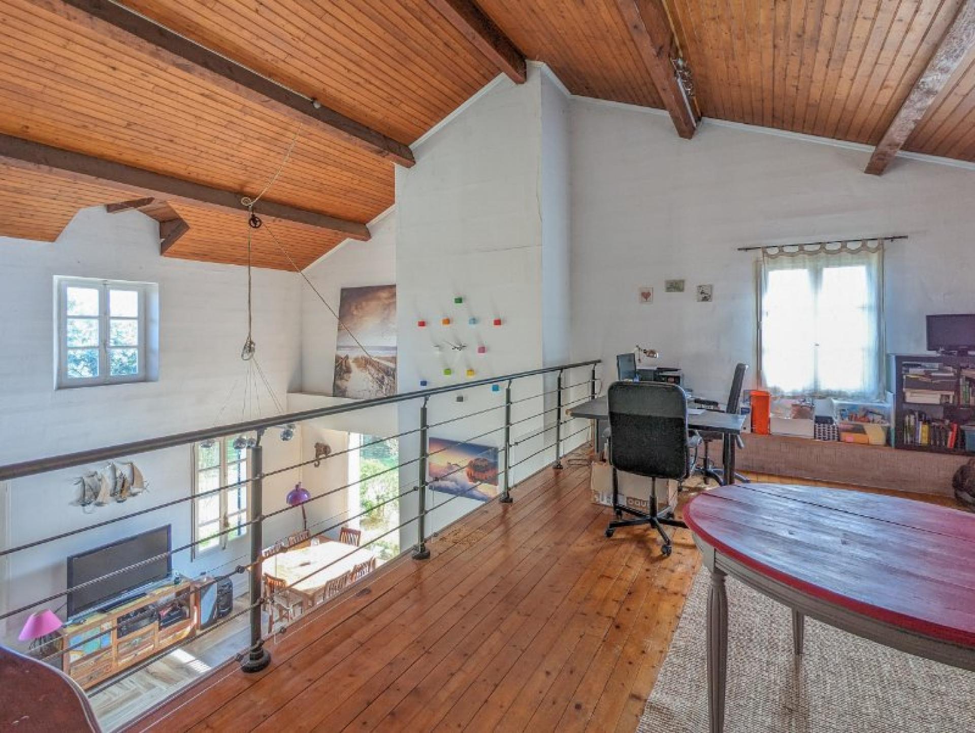 Photo 22 de l'annonce.