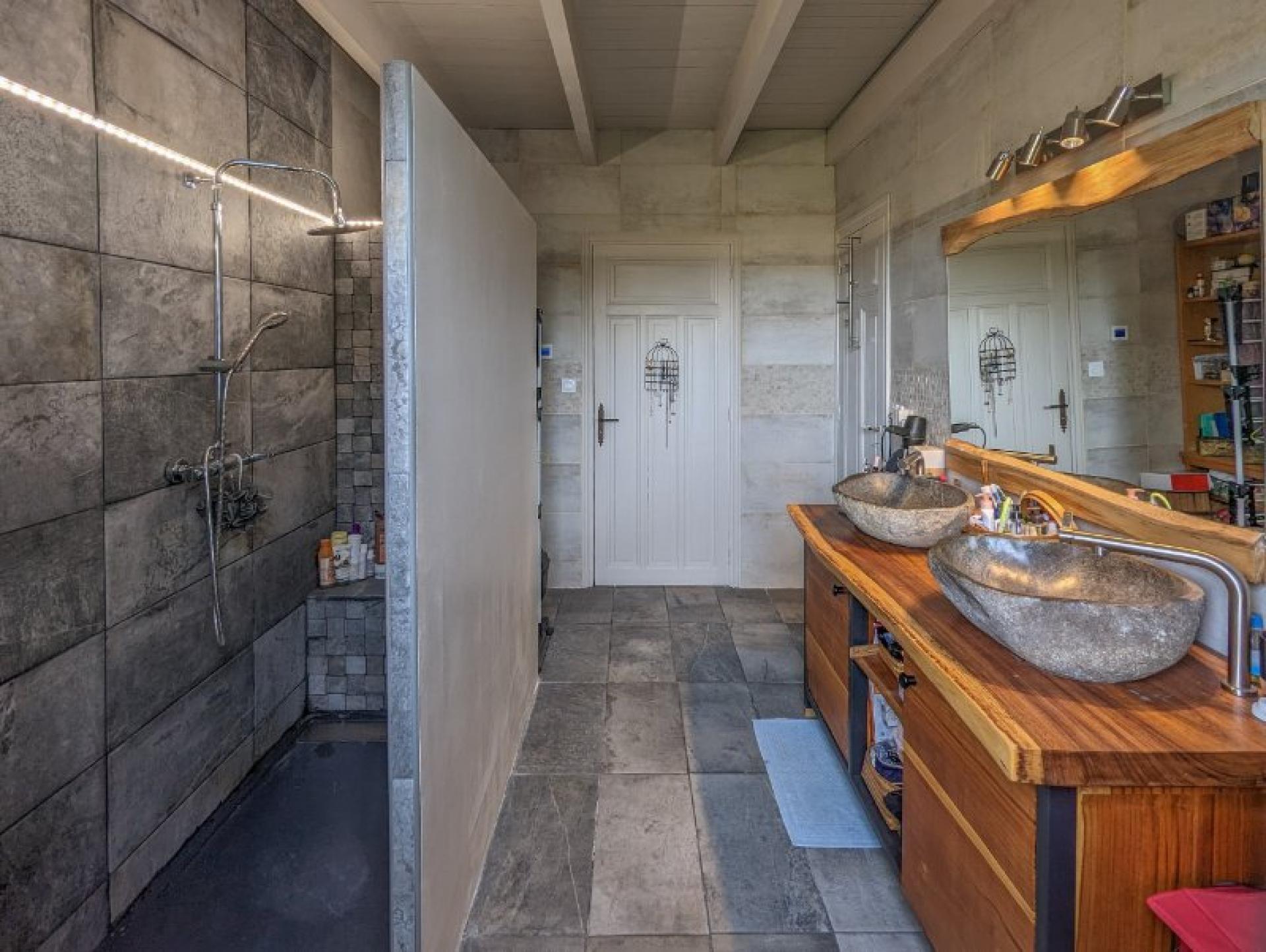 Photo 13 de l'annonce.