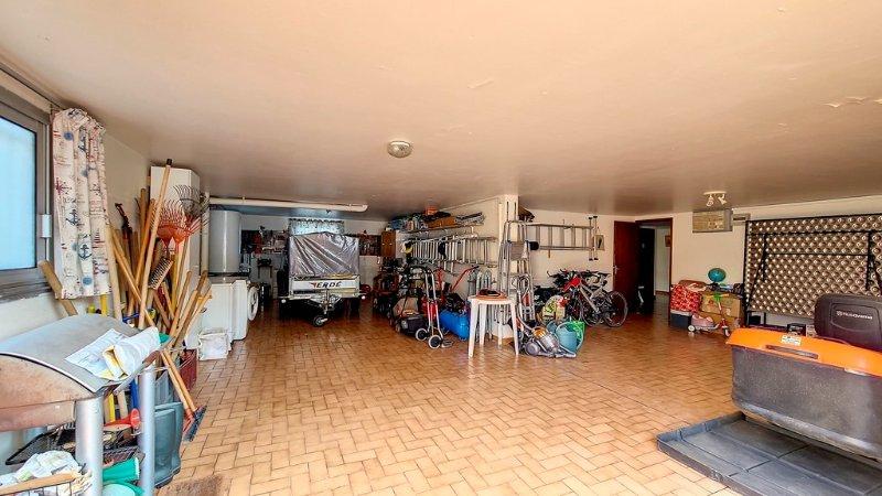 Photo 21 of the listing.