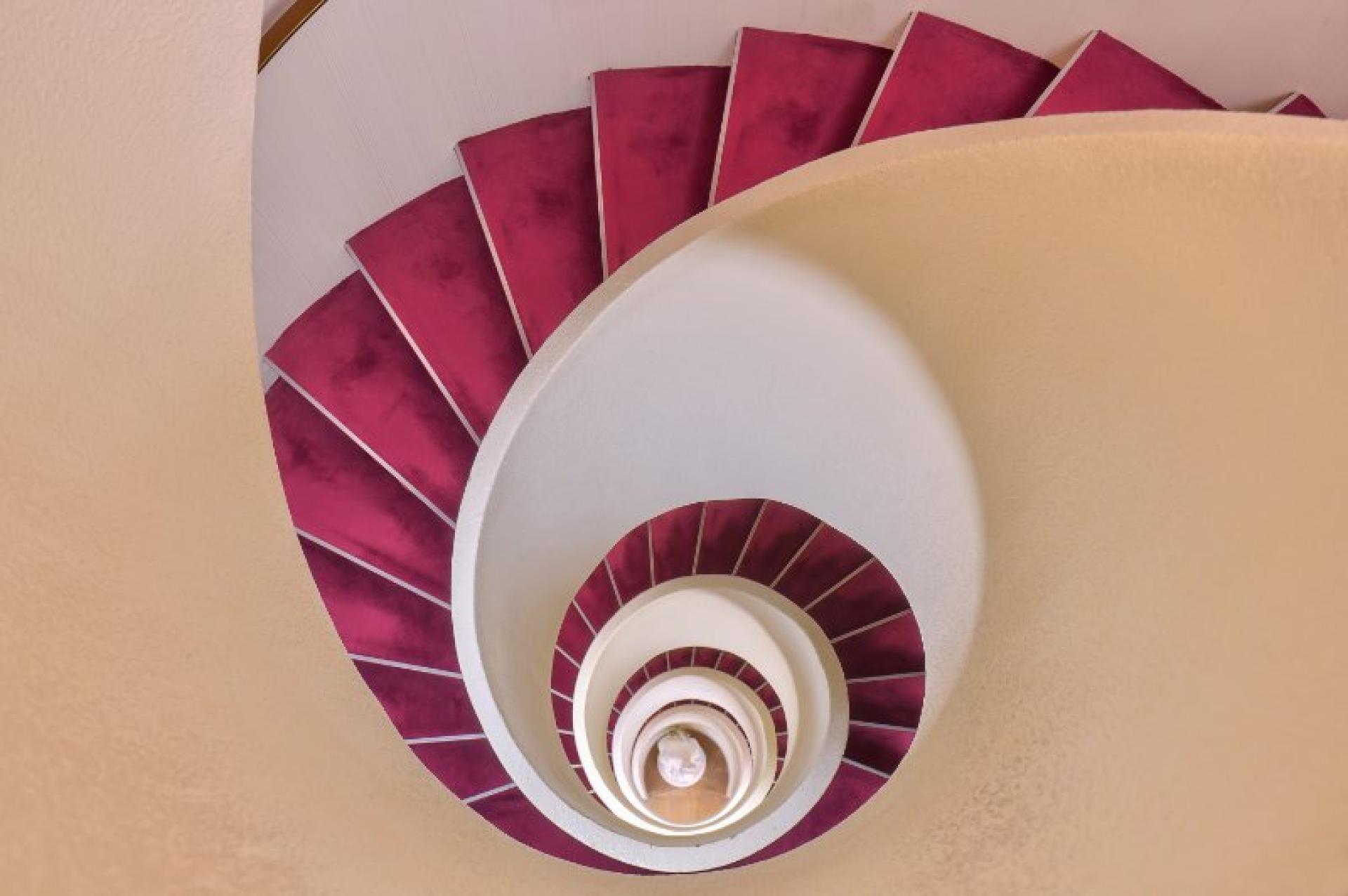 Photo 13 of the listing.