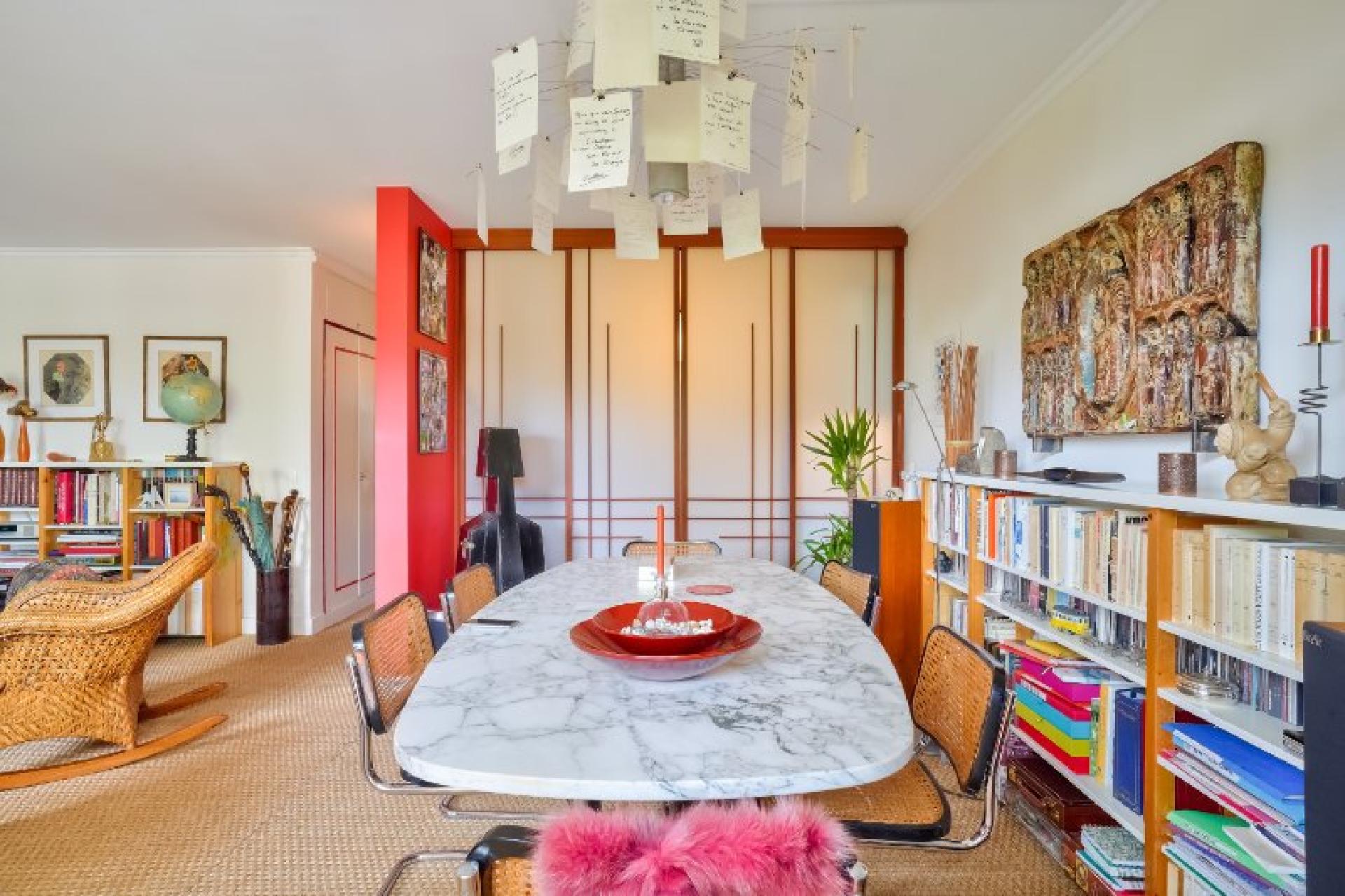 Photo 8 of the listing.