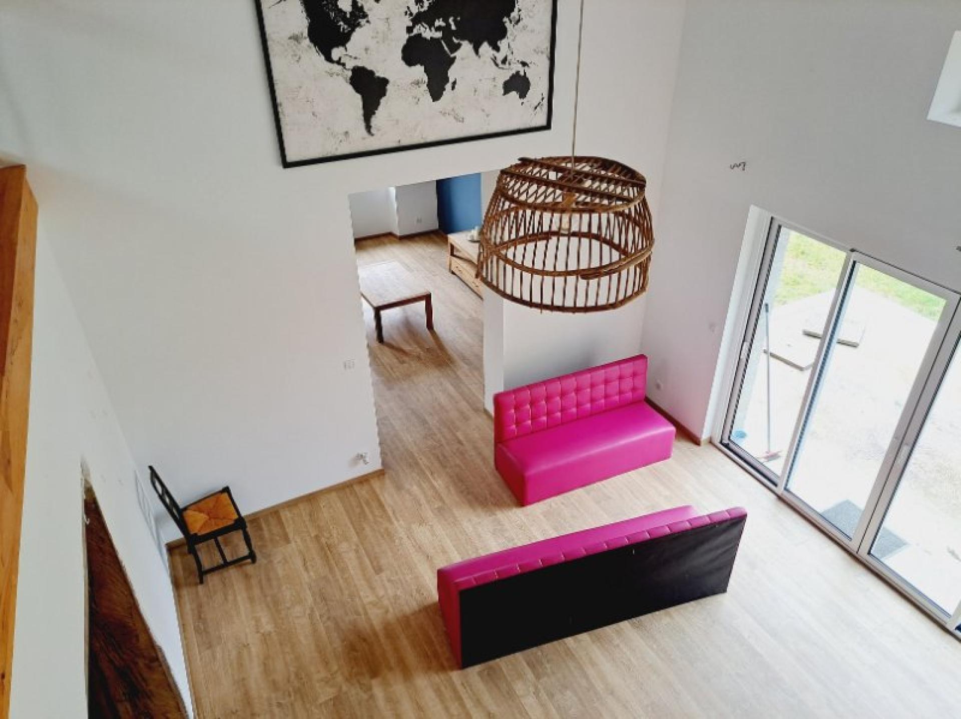 Photo 6 of the listing.