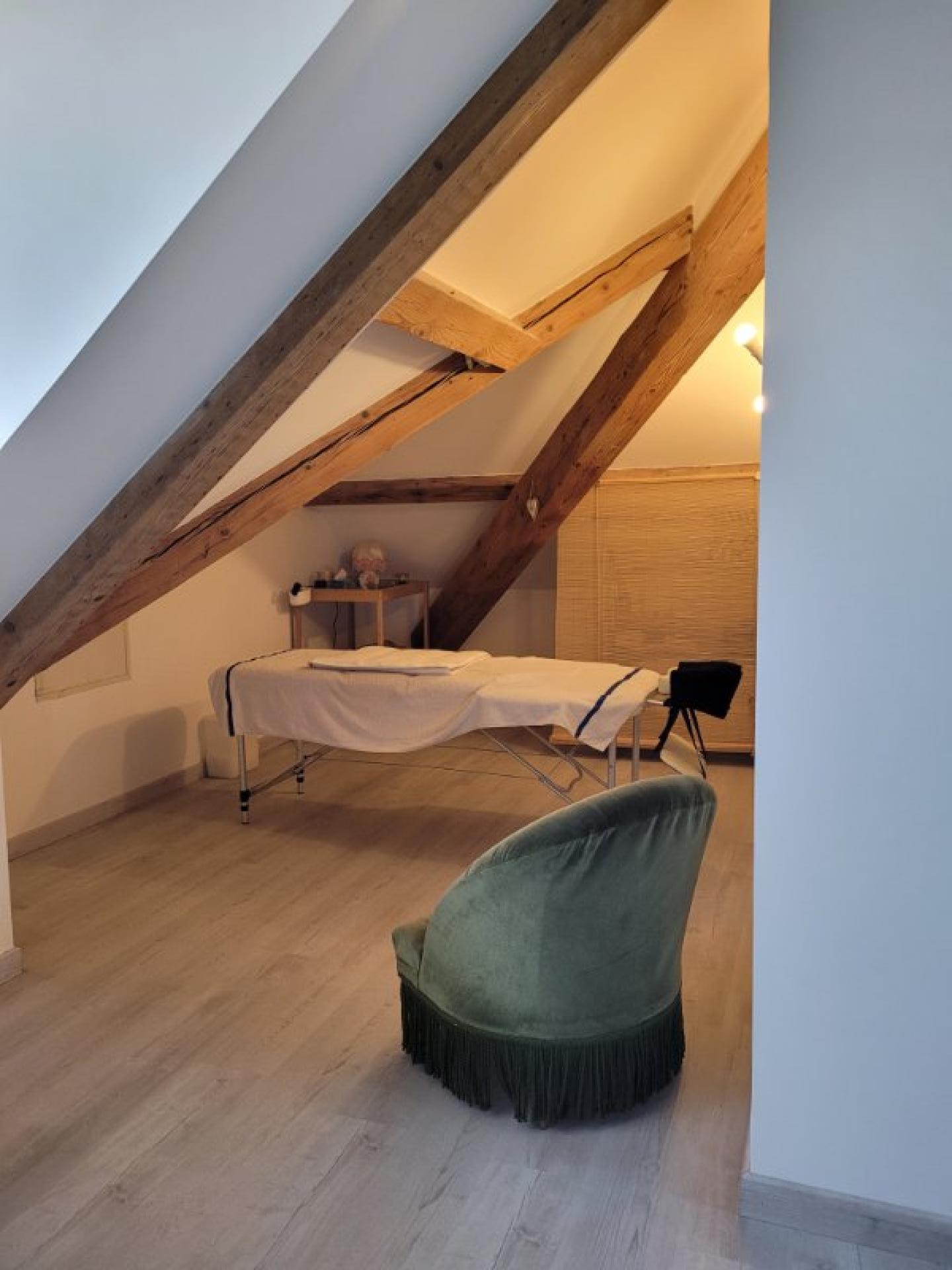 Photo 22 of the listing.