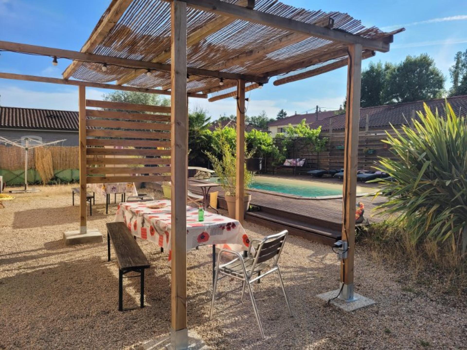 Photo 27 of the listing.