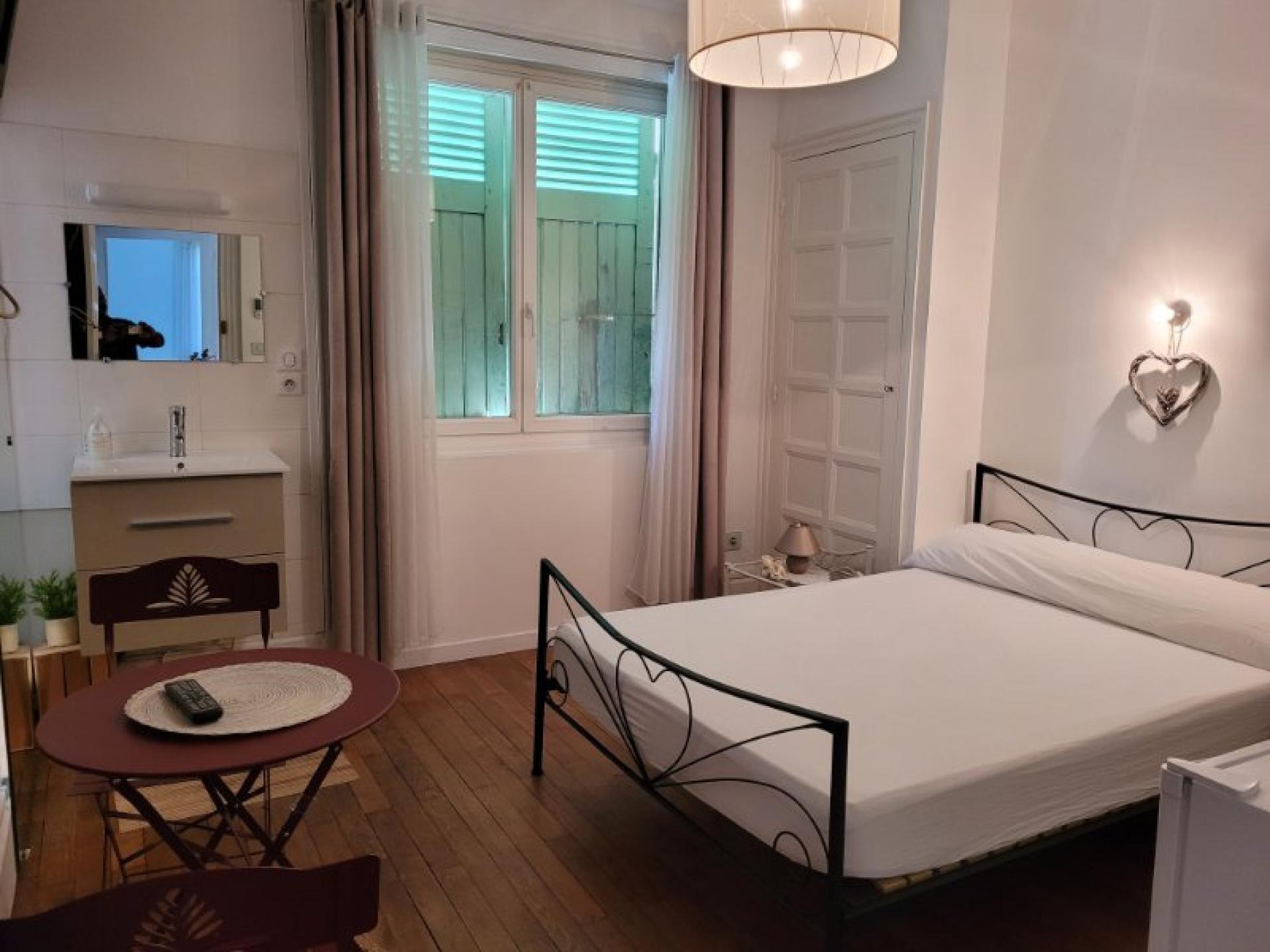 Photo 16 of the listing.