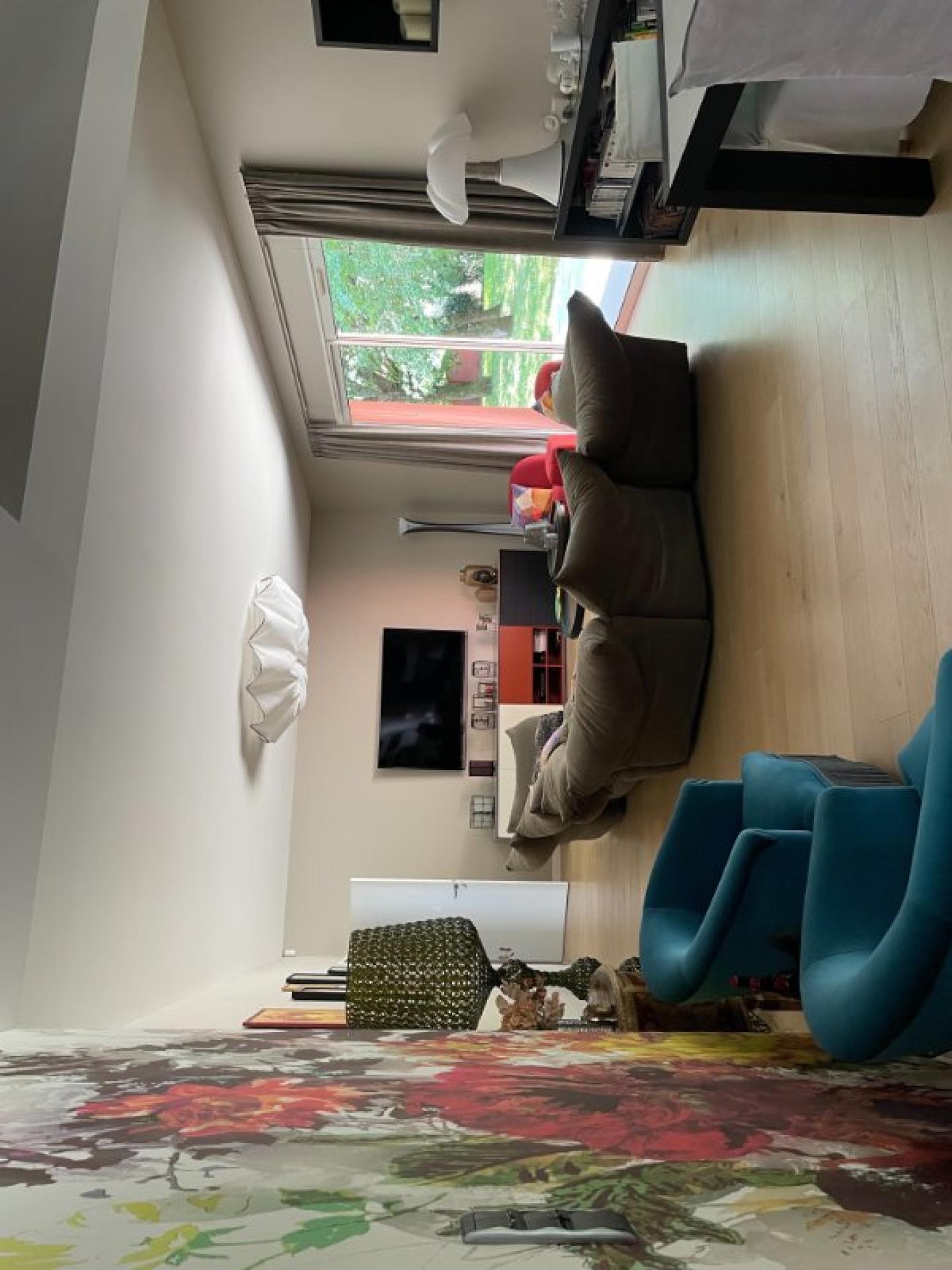 Photo 5 of the listing.