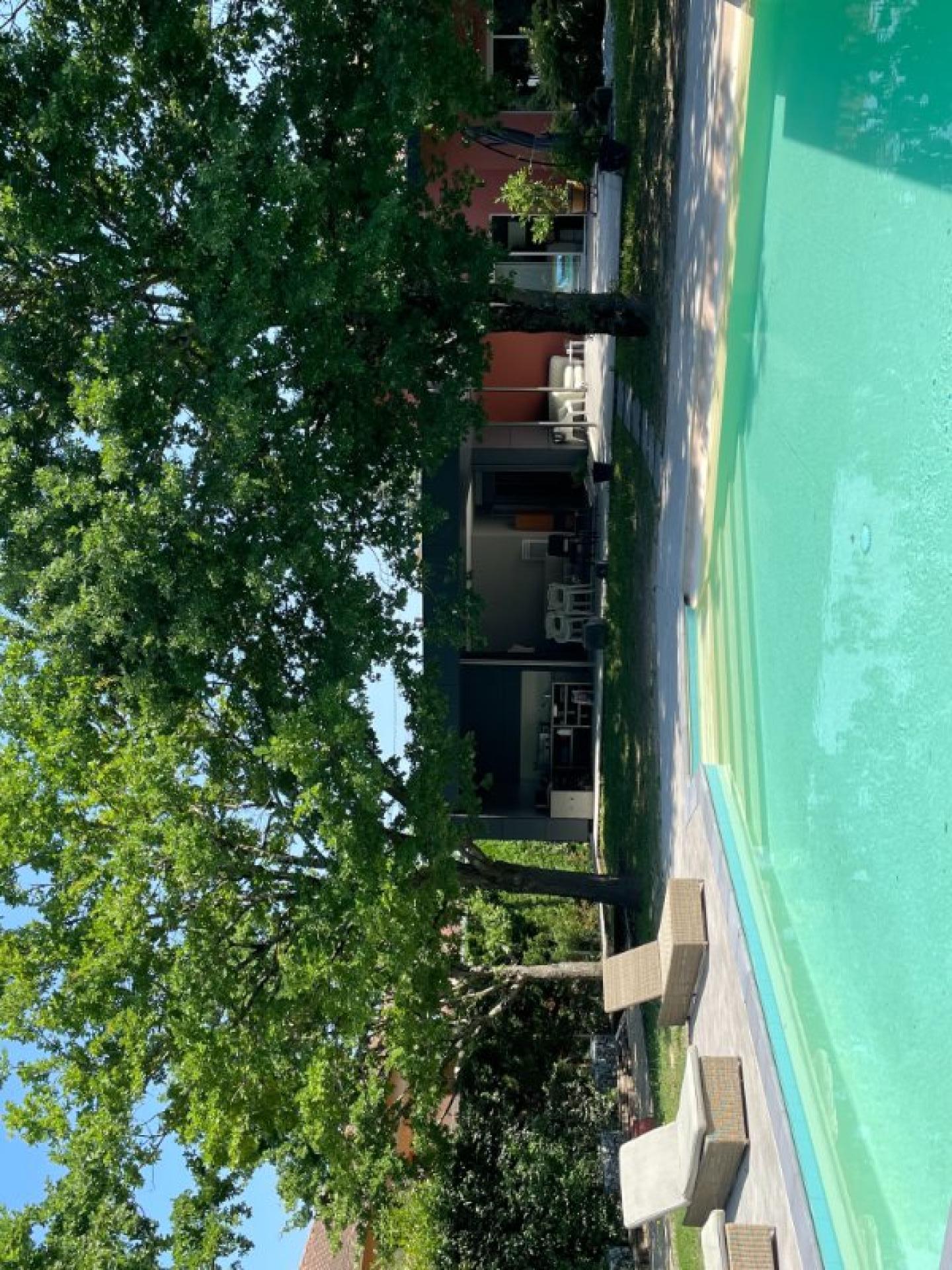 Photo 20 of the listing.