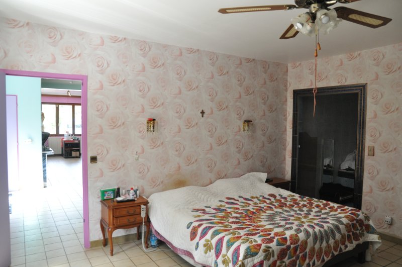 Photo 9 of the listing.