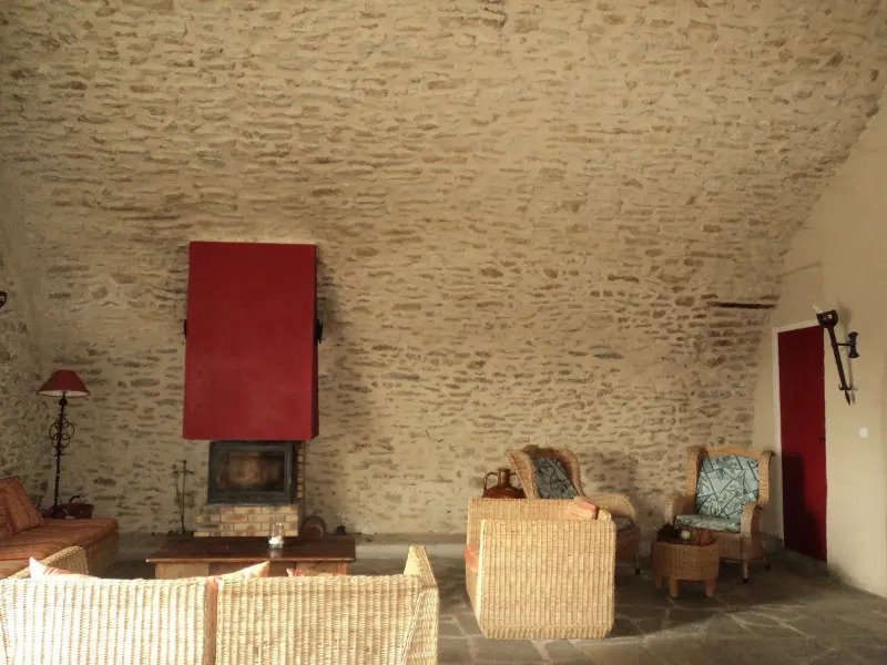 Photo 19 of the listing.