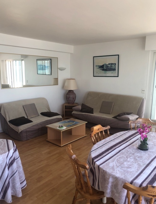 Photo 10 of the listing.