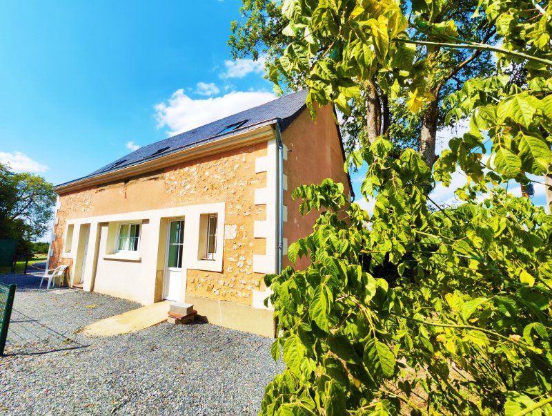 Photo 14 of the listing.