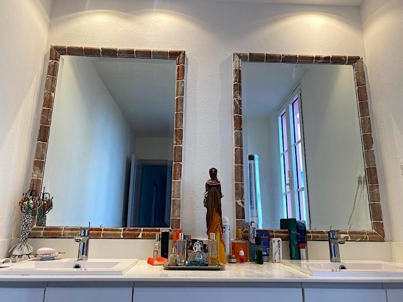 Photo 13 of the listing.