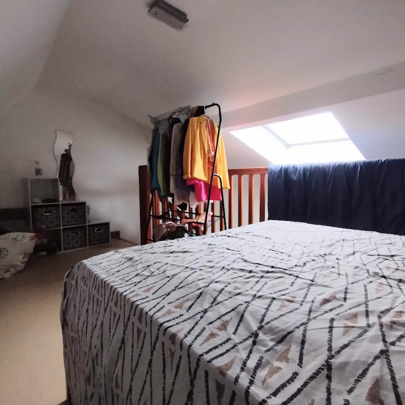 Photo 14 of the listing.