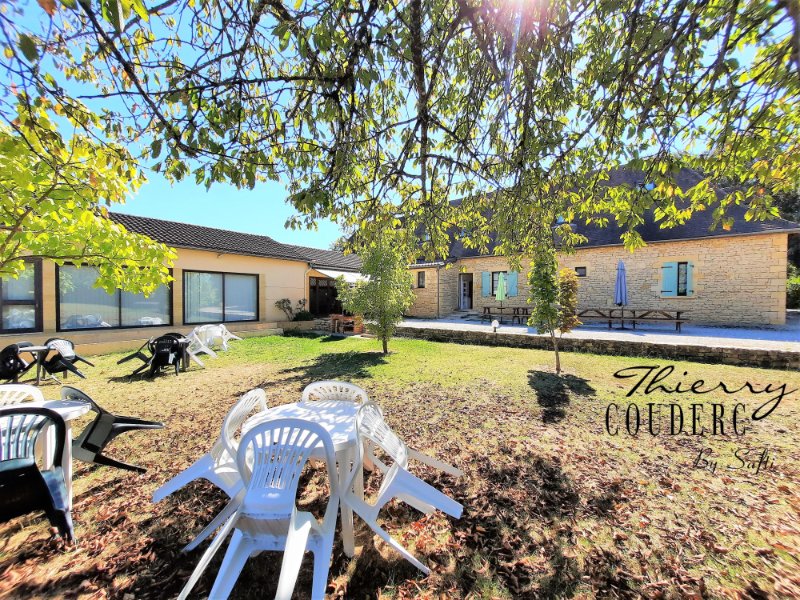 Photo 13 of the listing.