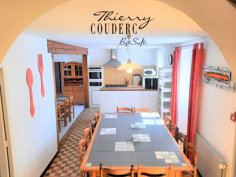 Photo 15 of the listing.