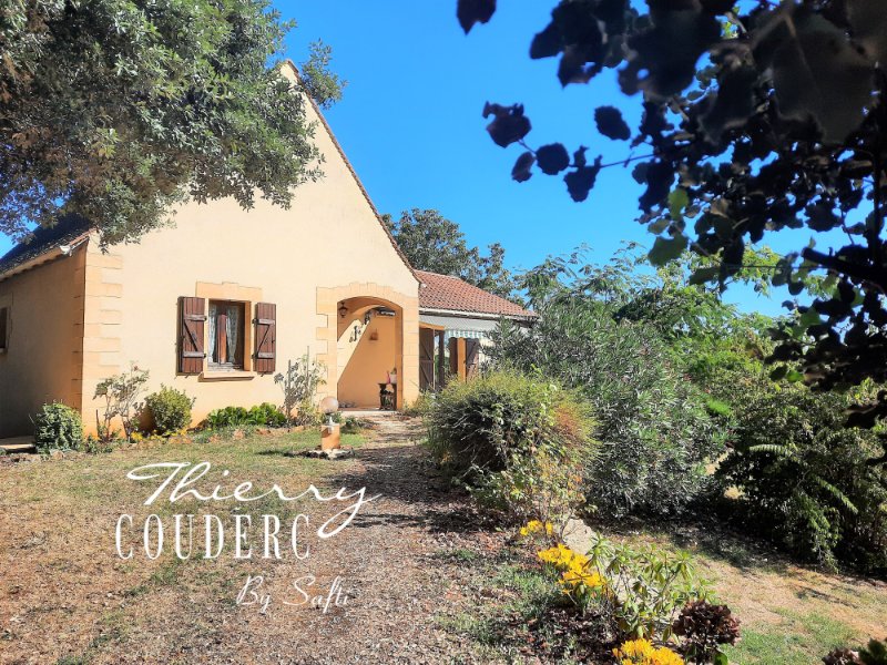 Photo 5 of the listing.