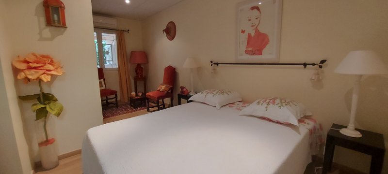 Photo 12 of the listing.