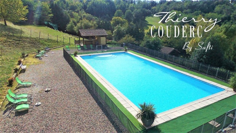 Photo 3 of the listing.