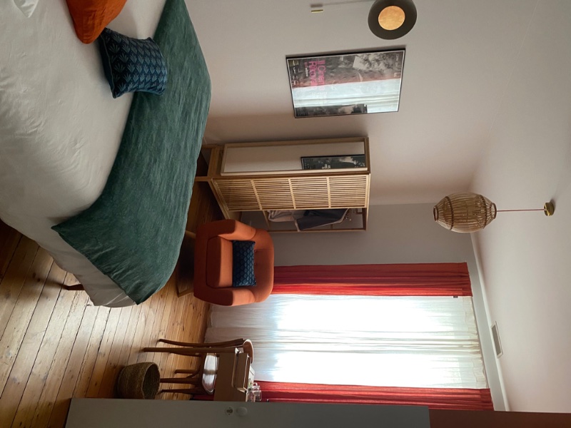 Photo 3 of the listing.