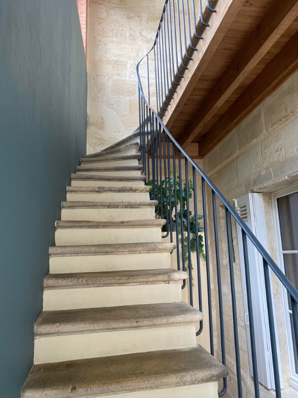 Photo 4 of the listing.