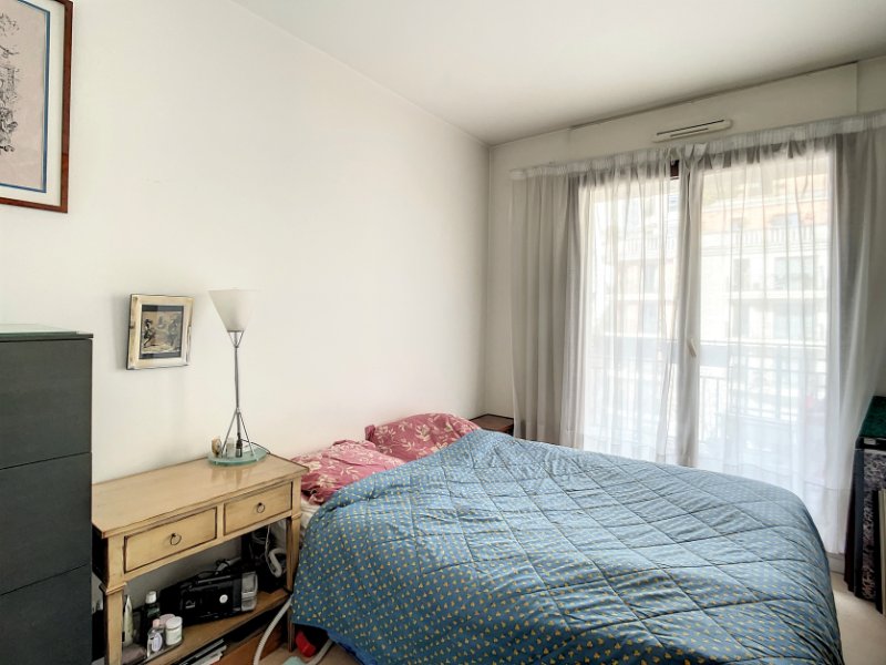 Photo 4 of the listing.