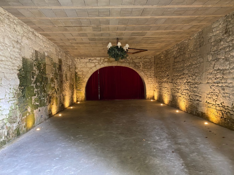 Photo 13 of the listing.