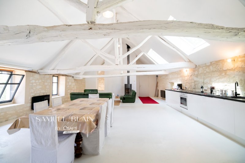 Photo 9 of the listing.