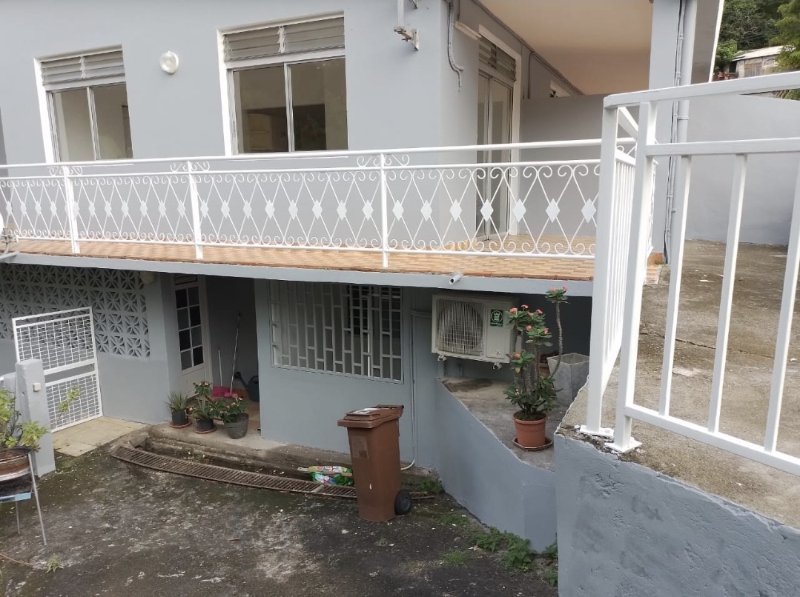 Photo 12 of the listing.